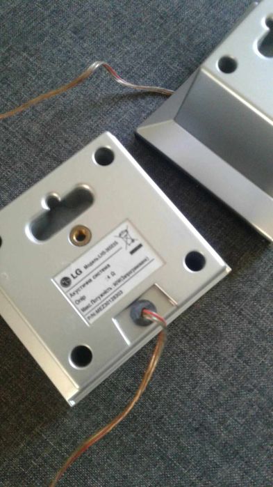 LG Акустическая система Колонки 4 Ом 90 W