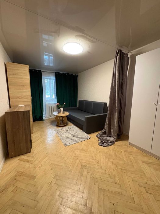 Оренда 2-к квартири вул. Чапека (Фучика) 17 з ремонтом