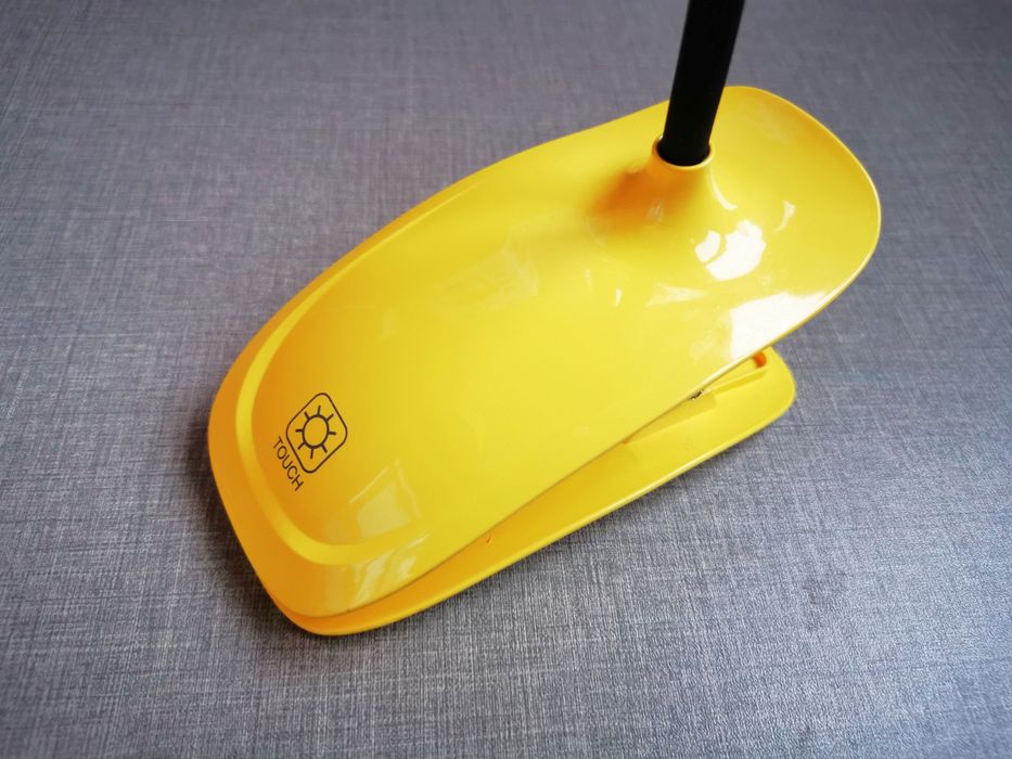 LED Лампа На Акумуляторі