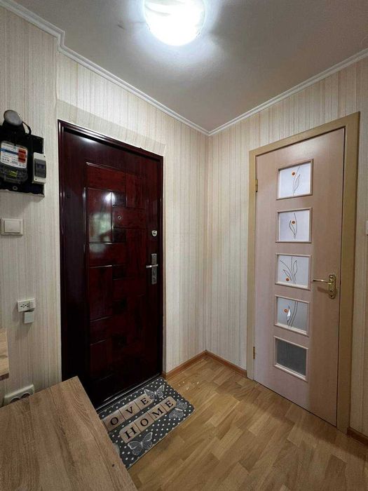 Продам 1 комнатную квартиру (Площадь Победы)