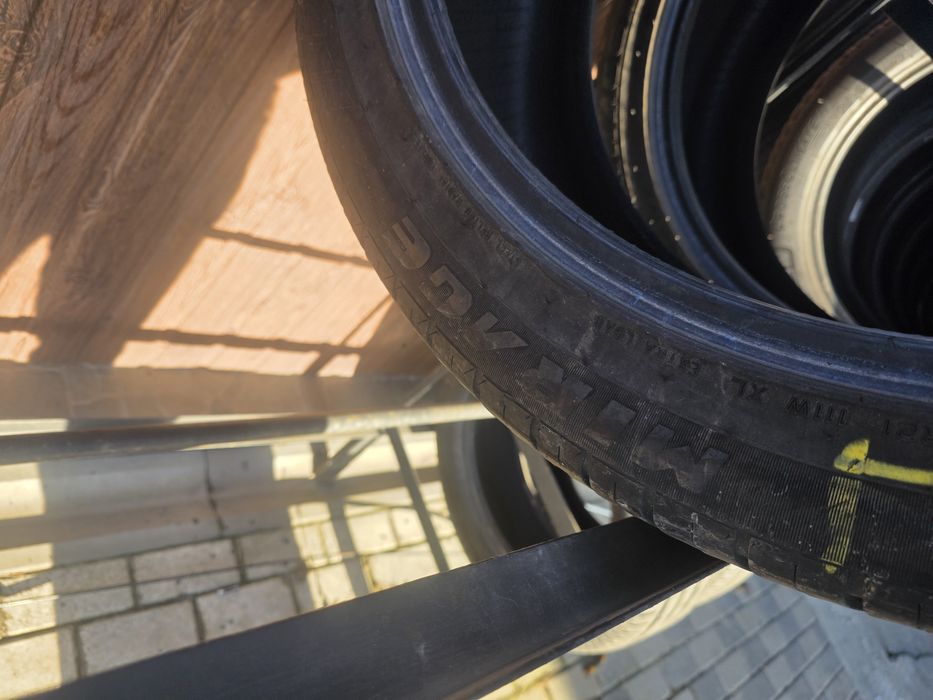 Резина  mirage 295/40 r21