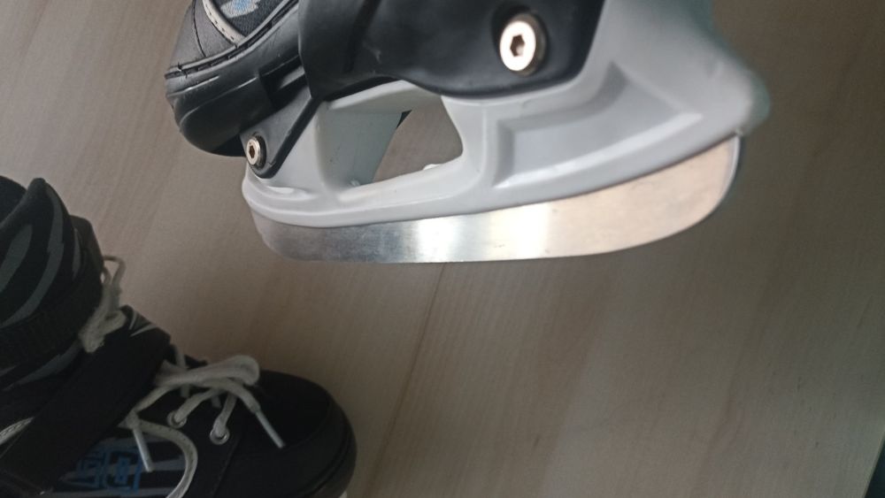 Łyżwy dla dziecka 30-33