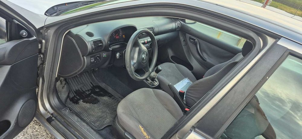 Sprzedam Seat Leon 1.6 mpi Klima
