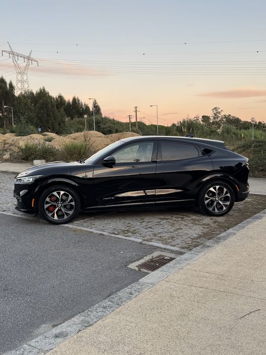 Ford Mustang Mach-E 4 awd  versao PREMIUM 2023