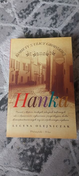 Książka. L.Olejniczak Hanka.
