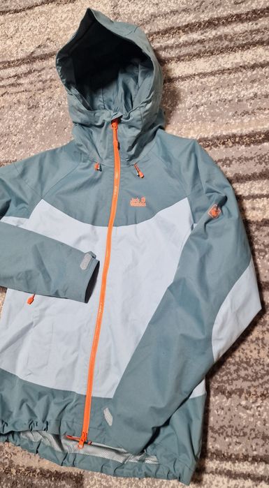 Трекінгова жіноча куртка jack wolfskin розмір L