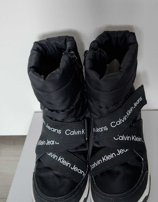 Buty zimowe Calvin Klein r34