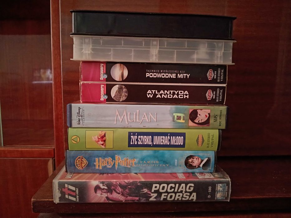 6 Oryginalnych kaset VHS