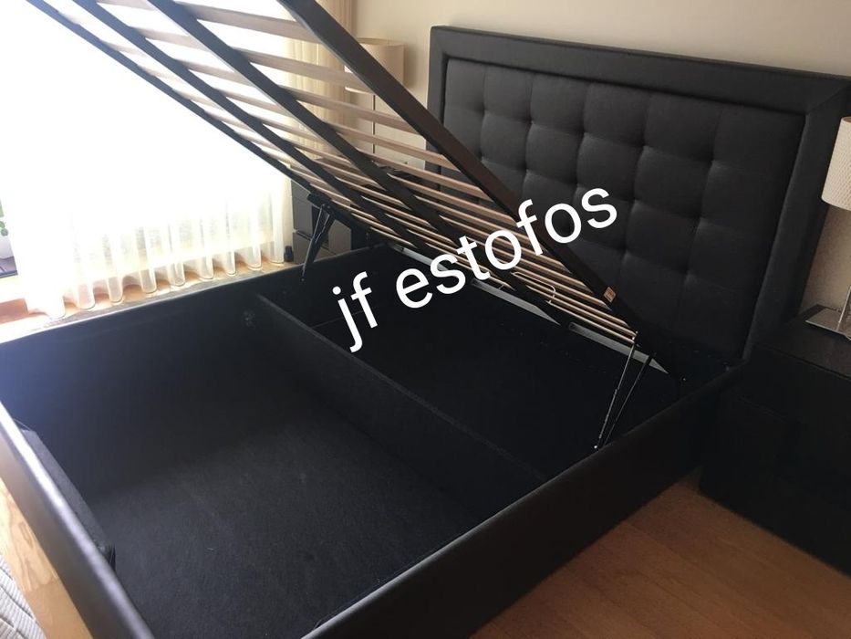 Camas estofadas fábrica