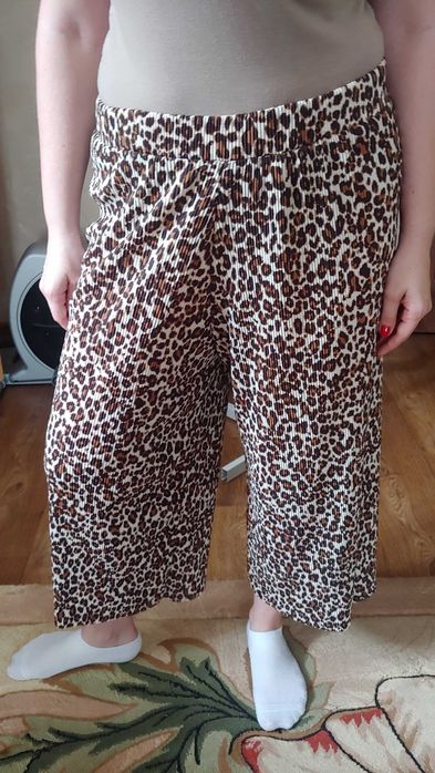 Штаны новые, женские штаны