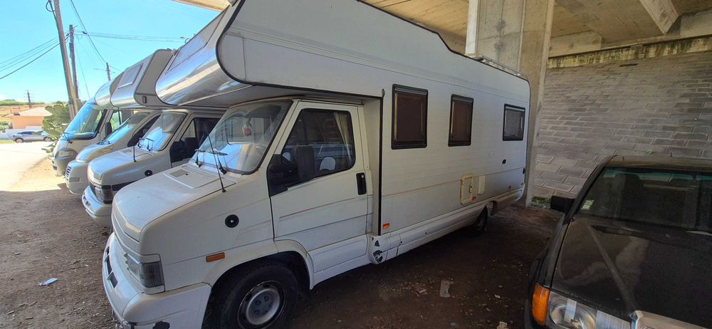 Peugeot J5 2.5D Adria