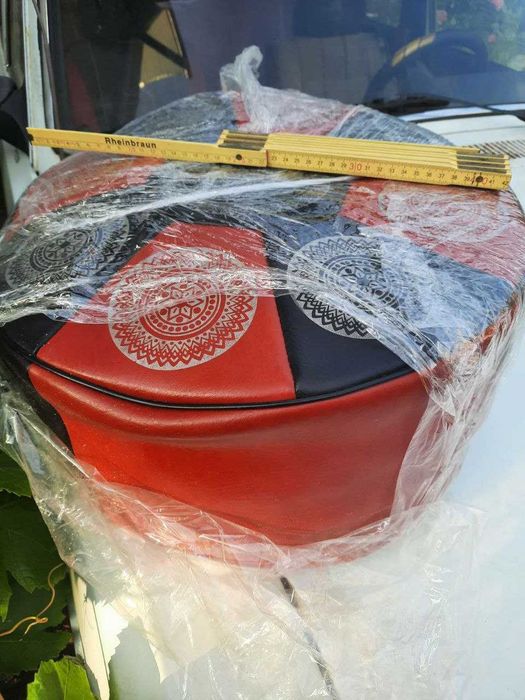 Стілець для сидіння, пуфік