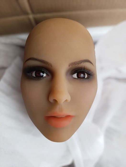 Терміново продам Нова реалістична лялька для чоловіків 18+