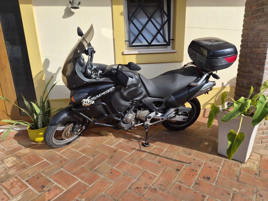 Vendo Mota Honda Varadero XL 1000