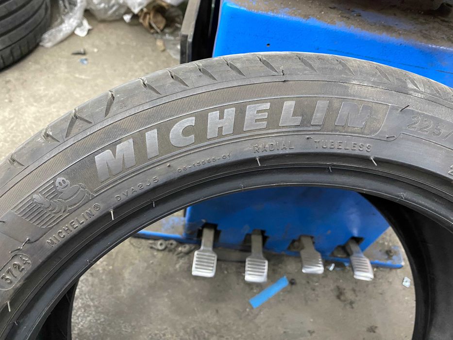 225/45R17 Cztery używane opony letnie Michelin w bardzo dobrym stanie