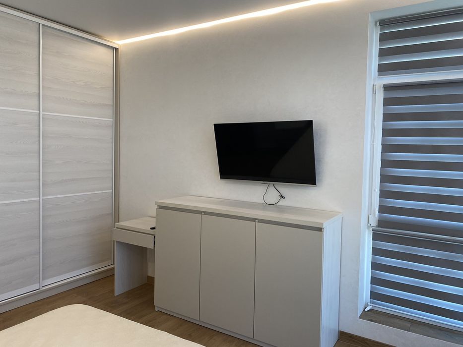 DOBA - LUX  1 кім. 3-4 міс. З ДВОМА Кондиціонерами ! Завжди тепла !