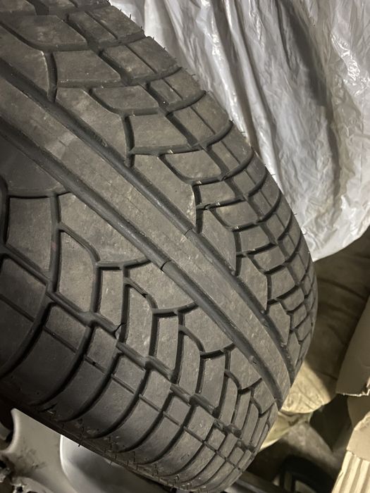 255/45/55/18 Nexen/Ahilles