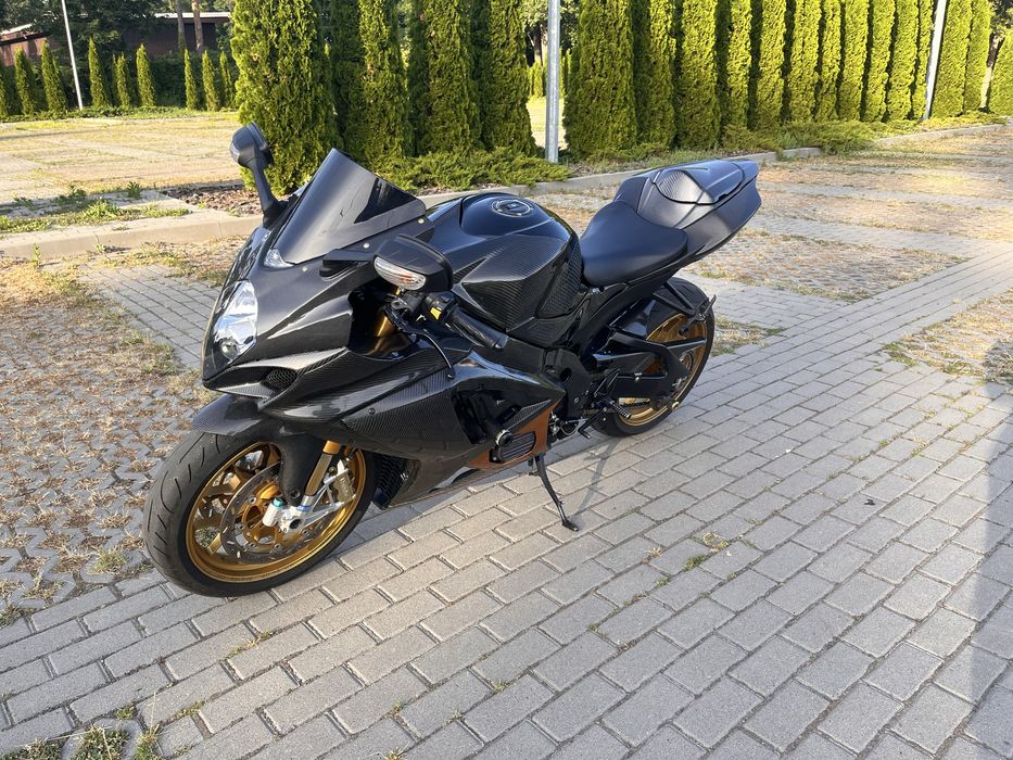 Продам suzuki gsxr 1000 k7-k8