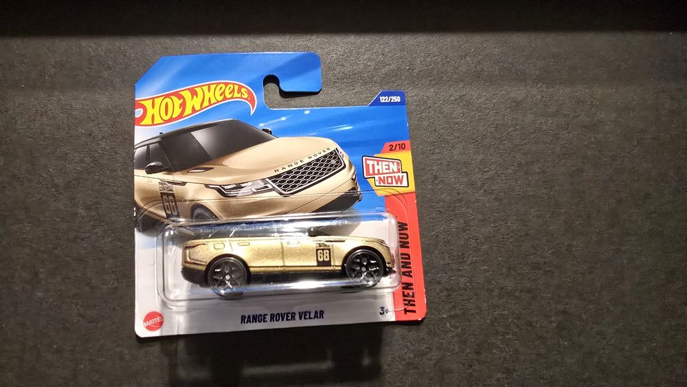 Hot wheels range rover velar