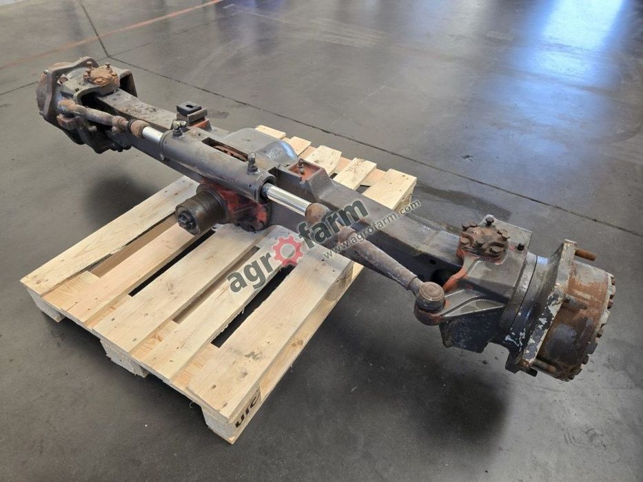 Przedni most Massey Ferguson 3630 3610 3650 3680