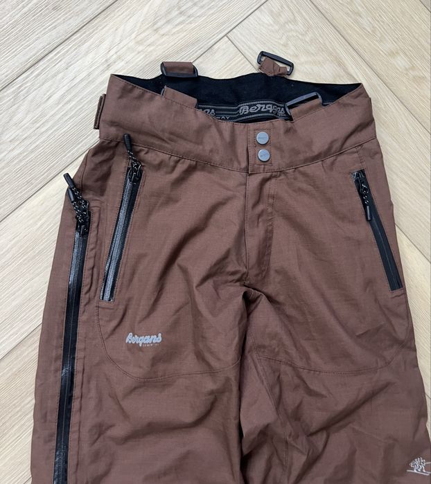 Narciarskie spodnie BERGANS od Norway 12lat ski pants