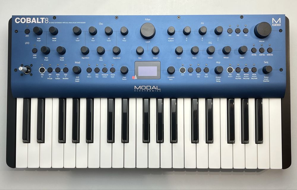 Sintetizador Modal Cobalt 8