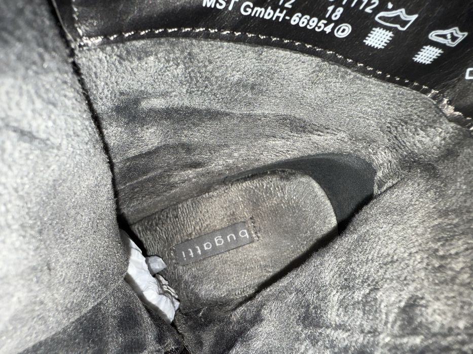 Zimowe buty Bugatti rozmiar 38