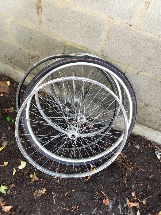 Продам велосипедні колеса