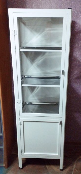 Медицинский медичний шкаф