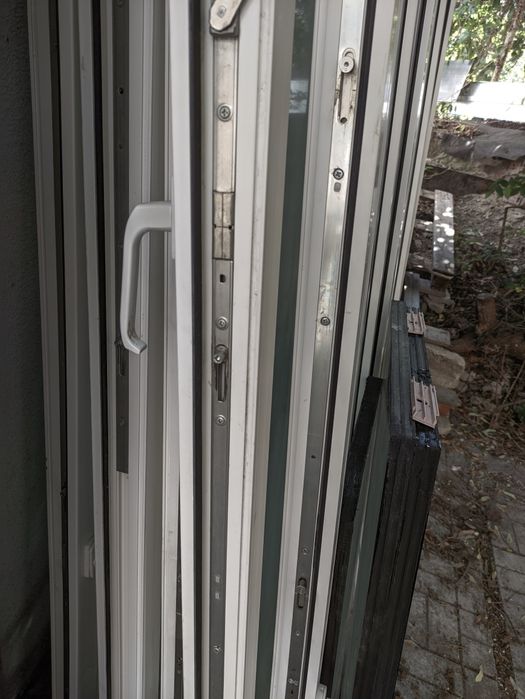 Продам стеклопакеты