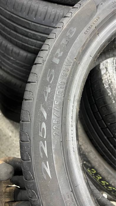 Комплект літньої гуми 225/45/18 , Pirelli