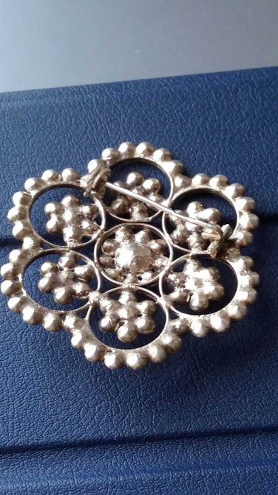 Брошь советы серебро хрусталь