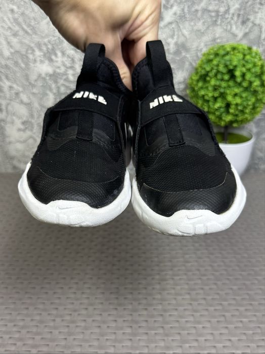 Nike Flex Runner кроссовки 31 размер детские беговые черные