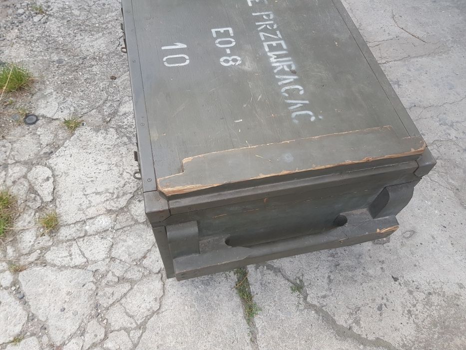 Duża skrzynia wojskowa 70x50x40.