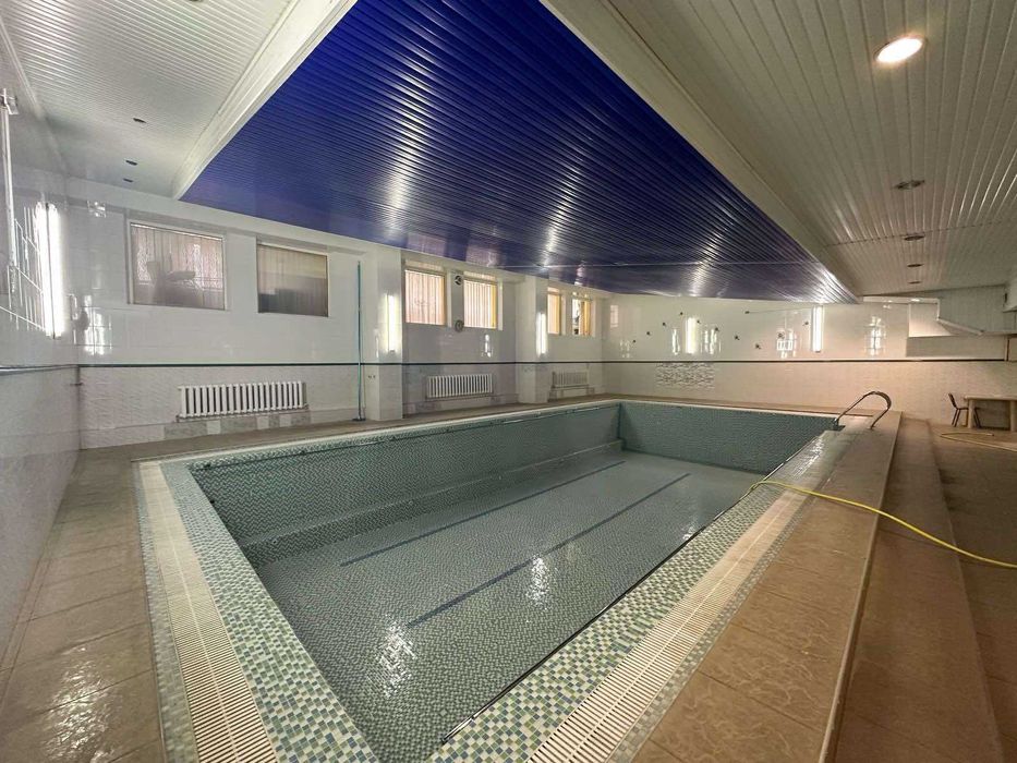 Отдельно стоящее здание а Пересыпском районе/Крымский бульвар. 1S75