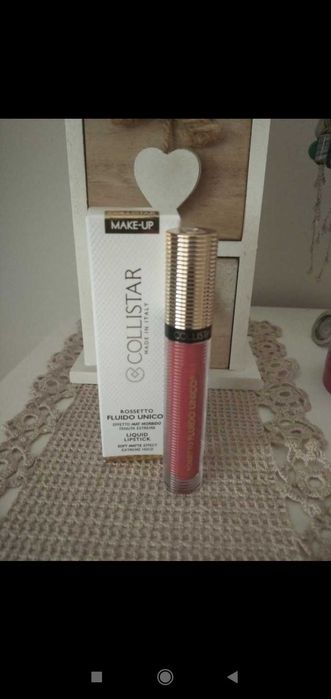 Batom líquido mate Collistar. Novo na caixa. Paprika.