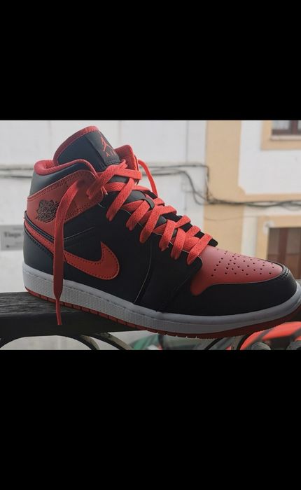 Air Jordan 1 Mid