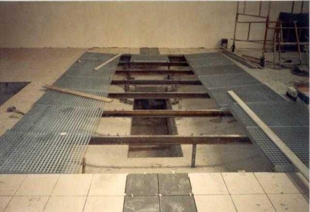Krata na kanał samochodowy - podest - przejście -pomost