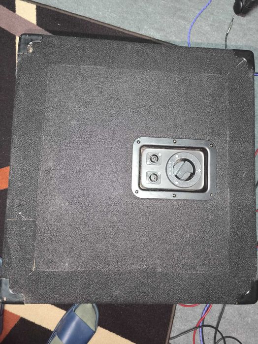 Coluna p/ Baixo - 800W