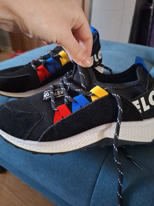 Adidasy dziecięce 37