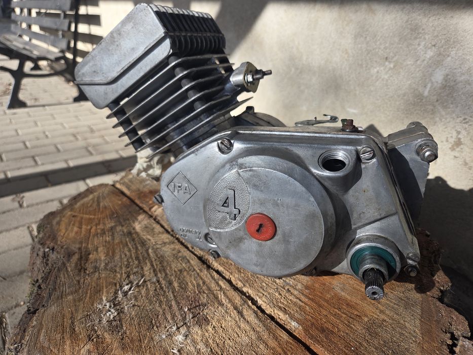 Silnik 4 simson sr50 s51