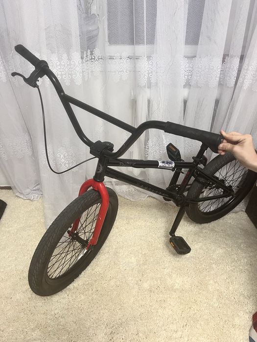 Продам велосипед трюковий BMX для дитини підлітка