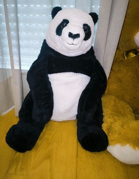 Animais de peluche precisam novo lar