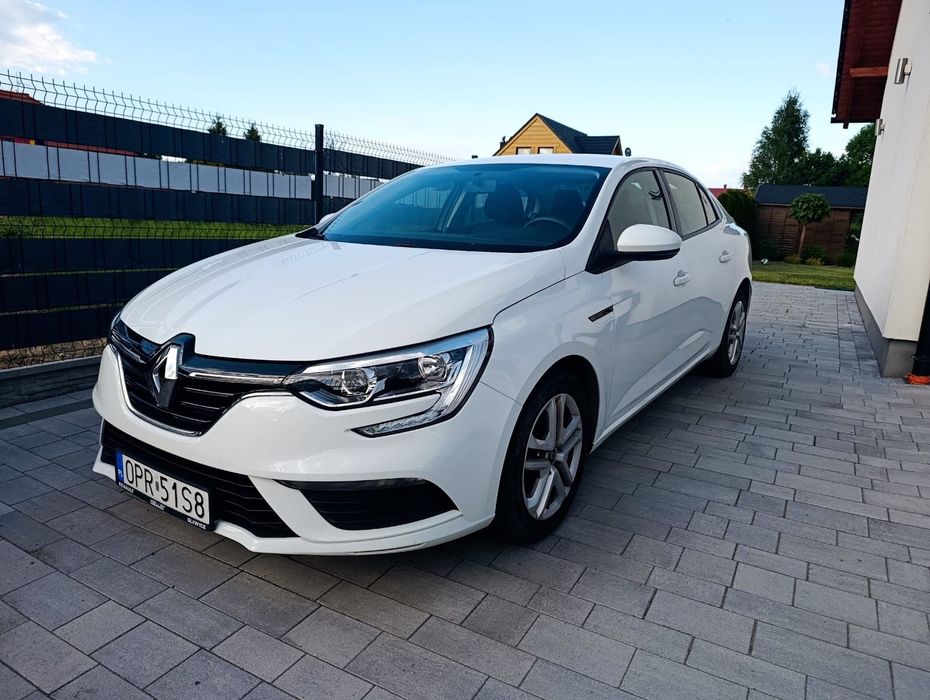 Renault Megane Renault Megane IV - stan bdb - kupiony w polskim salonie - prywatny
