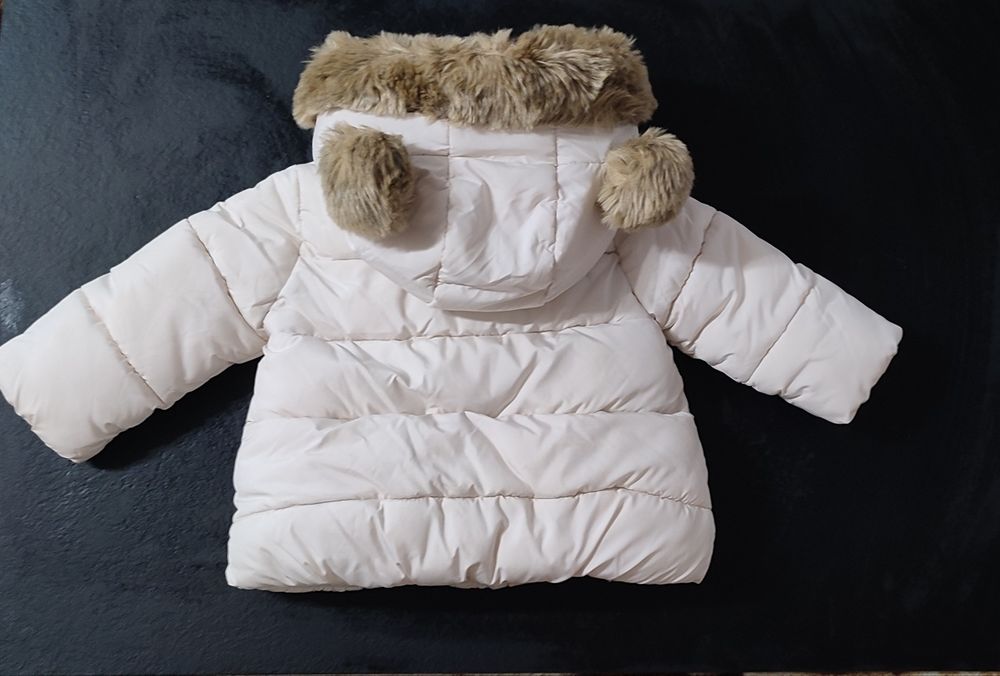 Курточка зимняя на девочку