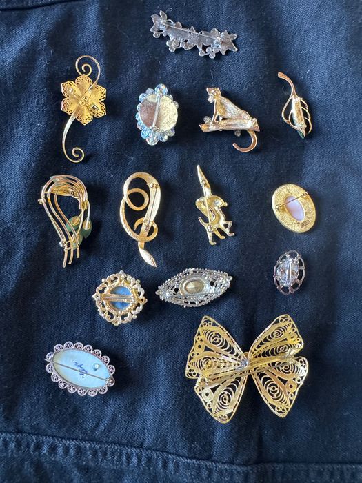 Conjunto broches vintages  (14 unidades)