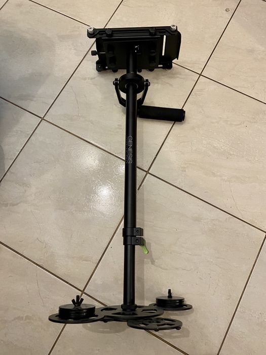 Stabilizator GENESIS STEADYCAM pro 3