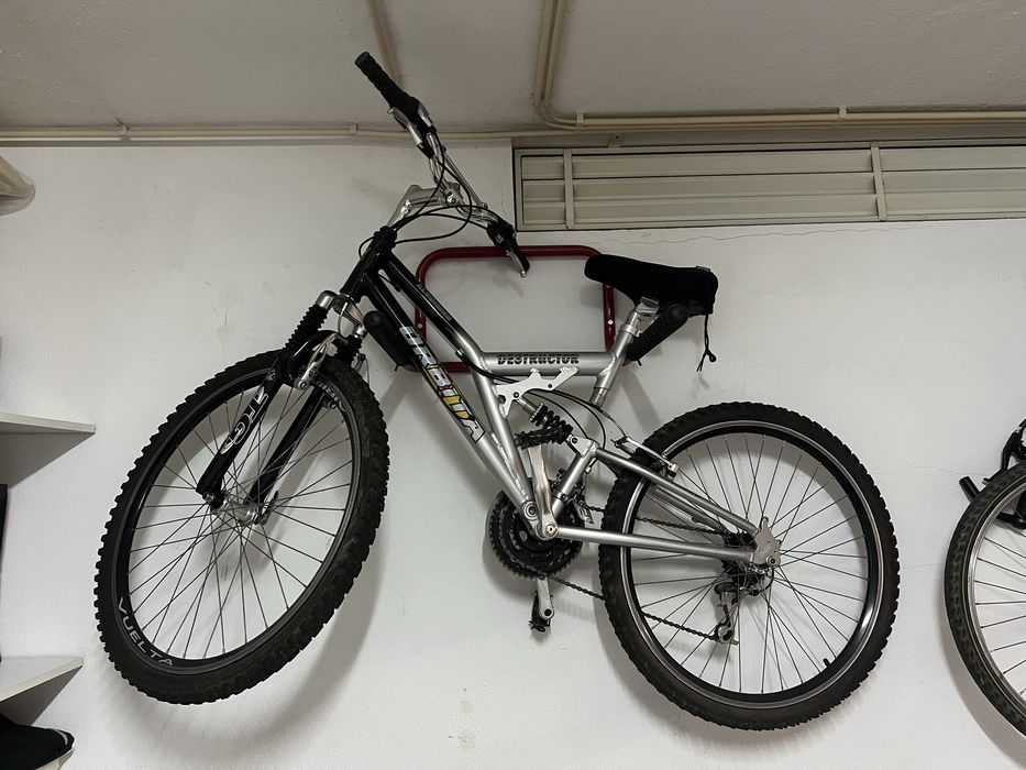 Bicicleta de cross