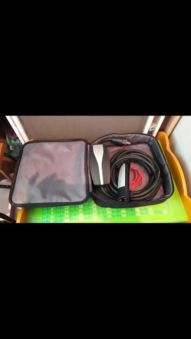 Продам Заряд. устройство Tesla Mobile Connector Gen2 USA 1101789-00-J