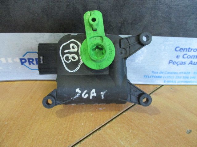 Motor da comporta da sofagem SEAT Leon (1M1)